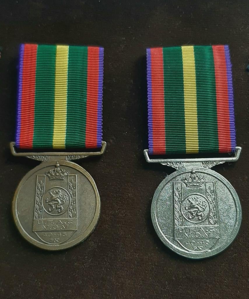 UFAC-VOV 40-45 bronzen en zilveren medailles, Verzamelen, Ophalen of Verzenden