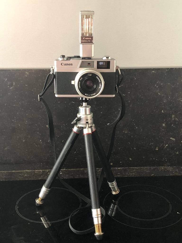 vintage retro CANON fotocamera met lens 40mm, Antiek en Kunst, Curiosa en Brocante, Ophalen of Verzenden