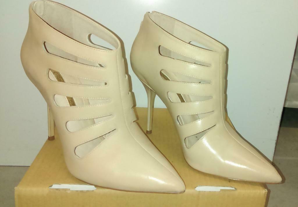 655* BUFFALO LONDON - sexy shoes cuir neuves (pointure 40), Beige, Escarpins, Comme neuf, Envoi