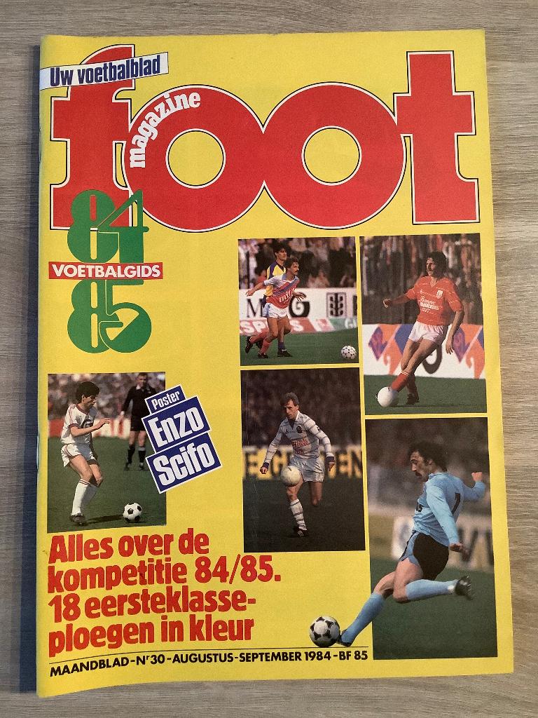 Voetbal Competitiegids 1984-1985 Foot Magazine, Ophalen of Verzenden, Zo goed als nieuw, Boek of Tijdschrift