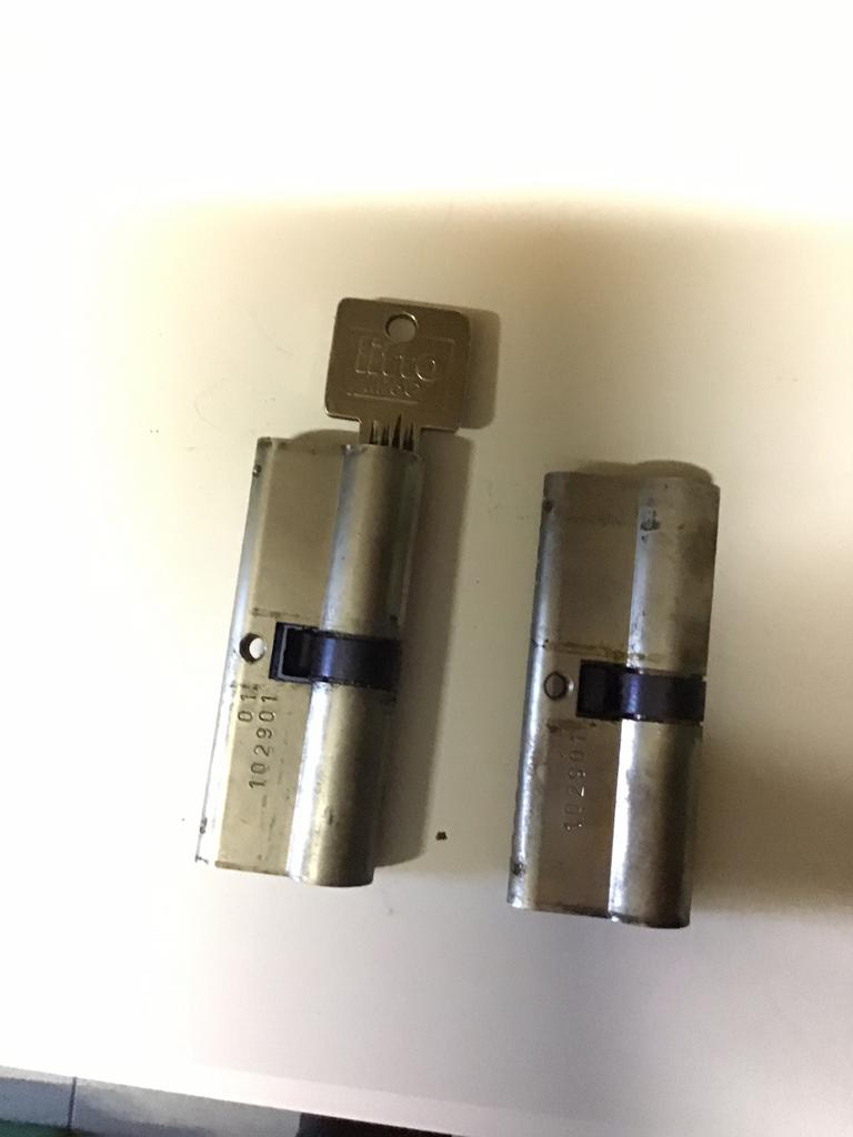 Litto cilinderslot met security certificaat, Ophalen of Verzenden, Gebruikt, Inox, Slot