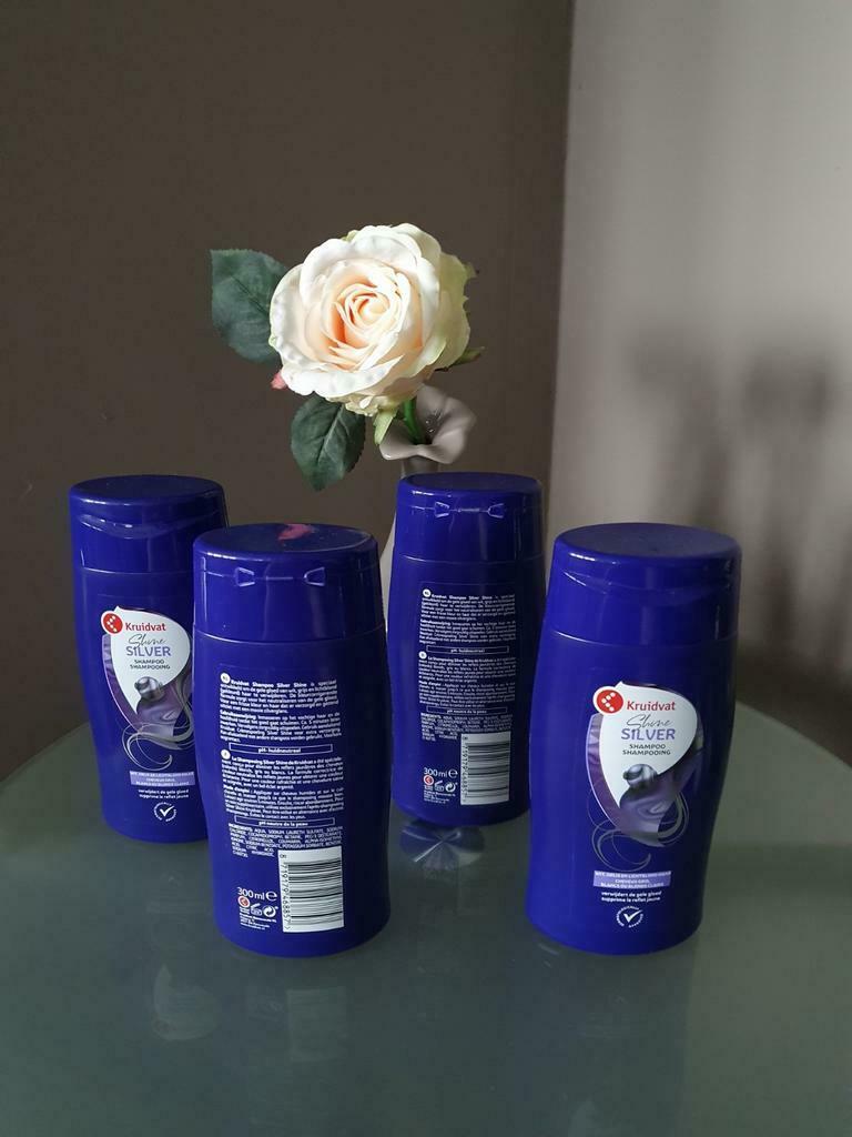 4 nieuwe flesjes zilver shampoo van Kruidvat, Bijoux, Sacs & Beauté, Beauté | Soins des cheveux, Enlèvement, Neuf, Shampoing ou Démêlant