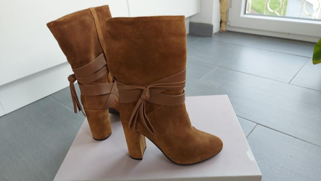 Bottillons neufs café noir p37, Kleding | Dames, Schoenen, Ophalen of Verzenden, Nieuw, Zwart