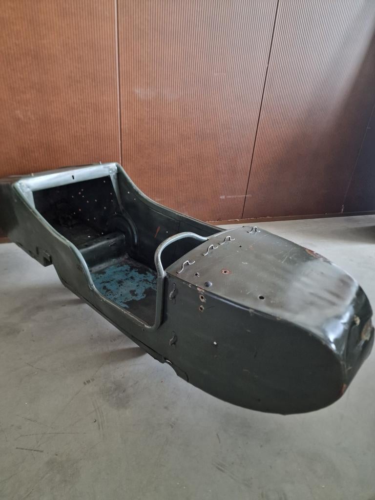 Une carrosserie de sidecar des années 50, Enlèvement, Utilisé