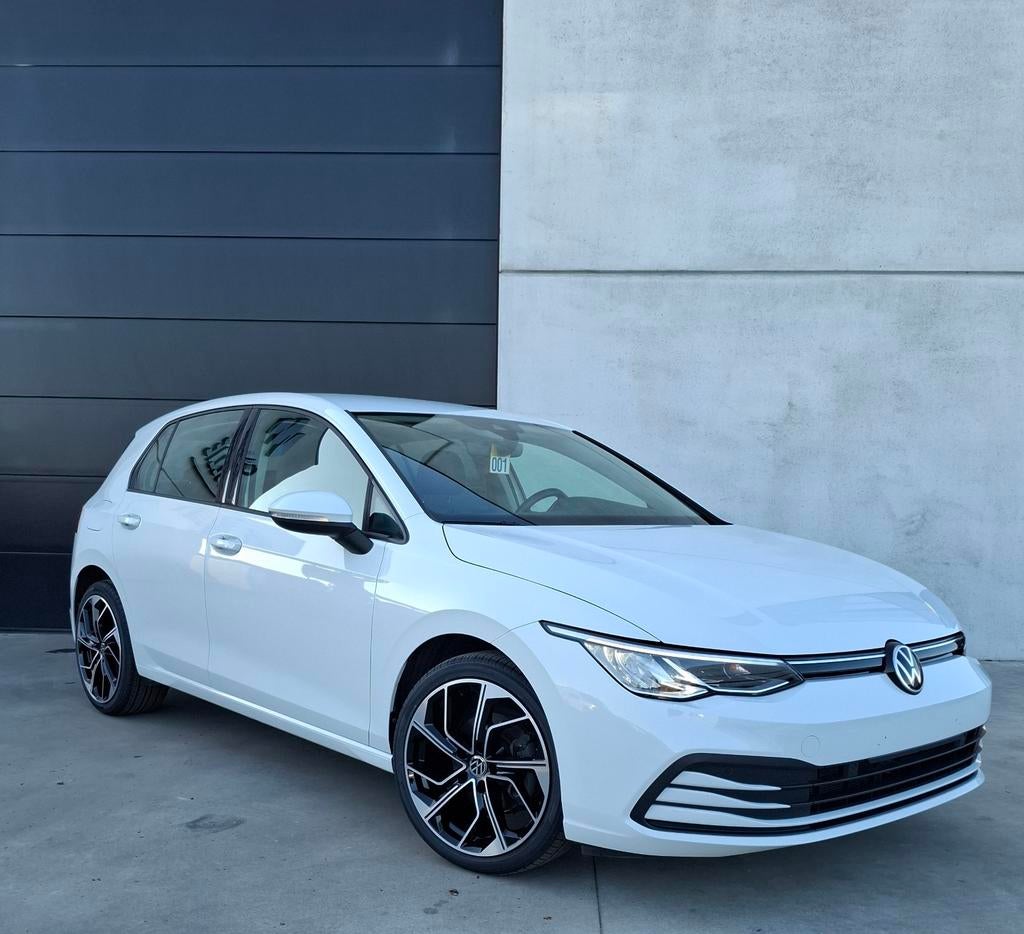 Volkswagen Golf 8 1.0 TSI Life, Voorwielaandrijving, Stof, Euro 6, Emergency brake assist