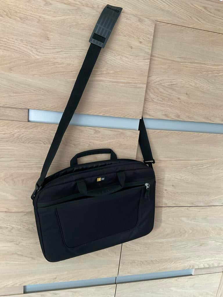 Case logic zwart laptoptas 15.6inch nieuw met draagriem, Ophalen of Verzenden, Nieuw