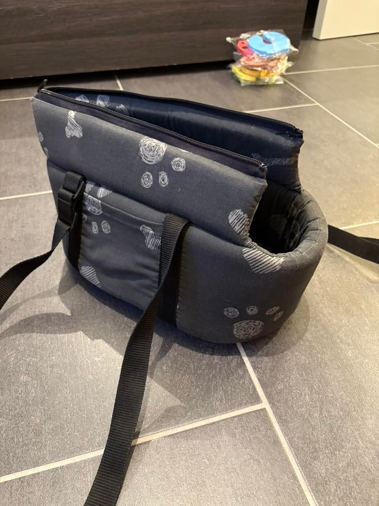 Honden mandje, Ophalen, Zo goed als nieuw