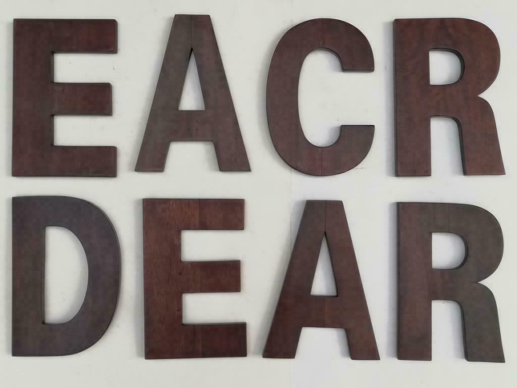 Mooi decoratief lot van 8 vintage letters in hout - Belgisch, Antiek en Kunst, Ophalen of Verzenden