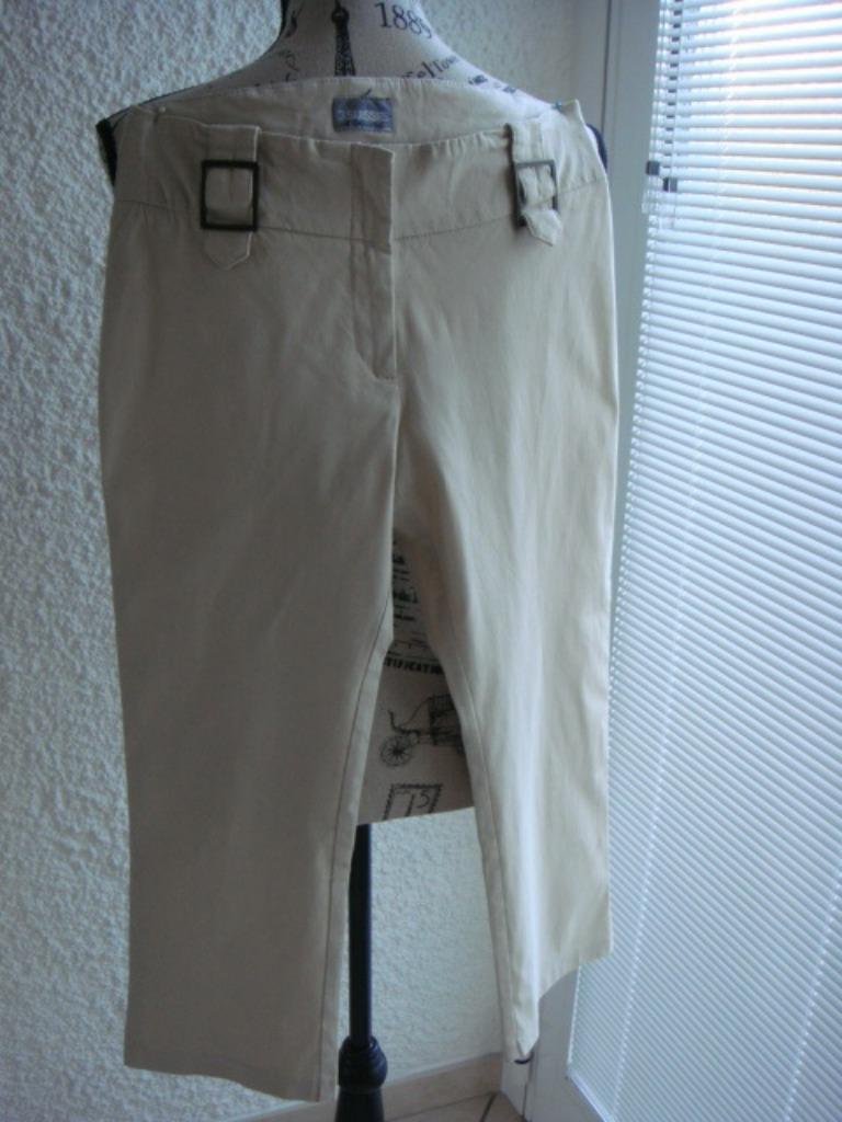 Pantacourt beige 3suisses le chouchou taille 38, Maat 38/40 (M), 3suisses le chouchou., Beige, Ophalen of Verzenden