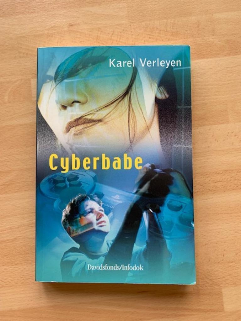 Cyberbabe, Ophalen of Verzenden