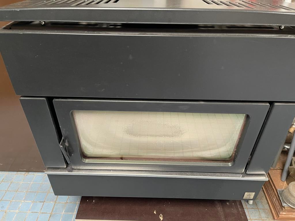 Poêle charbon Surdiac standard 12kw, Enlèvement, Comme neuf