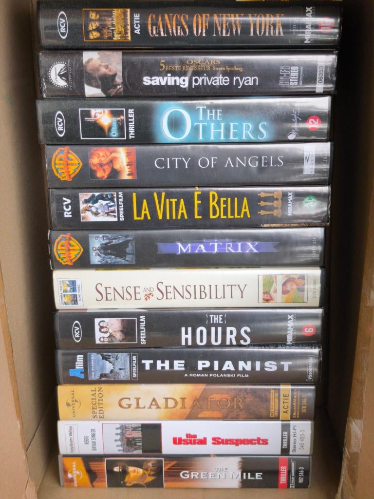 37 OSCAR films VHS, bijna nieuw,, Alle leeftijden, Ophalen, Zo goed als nieuw