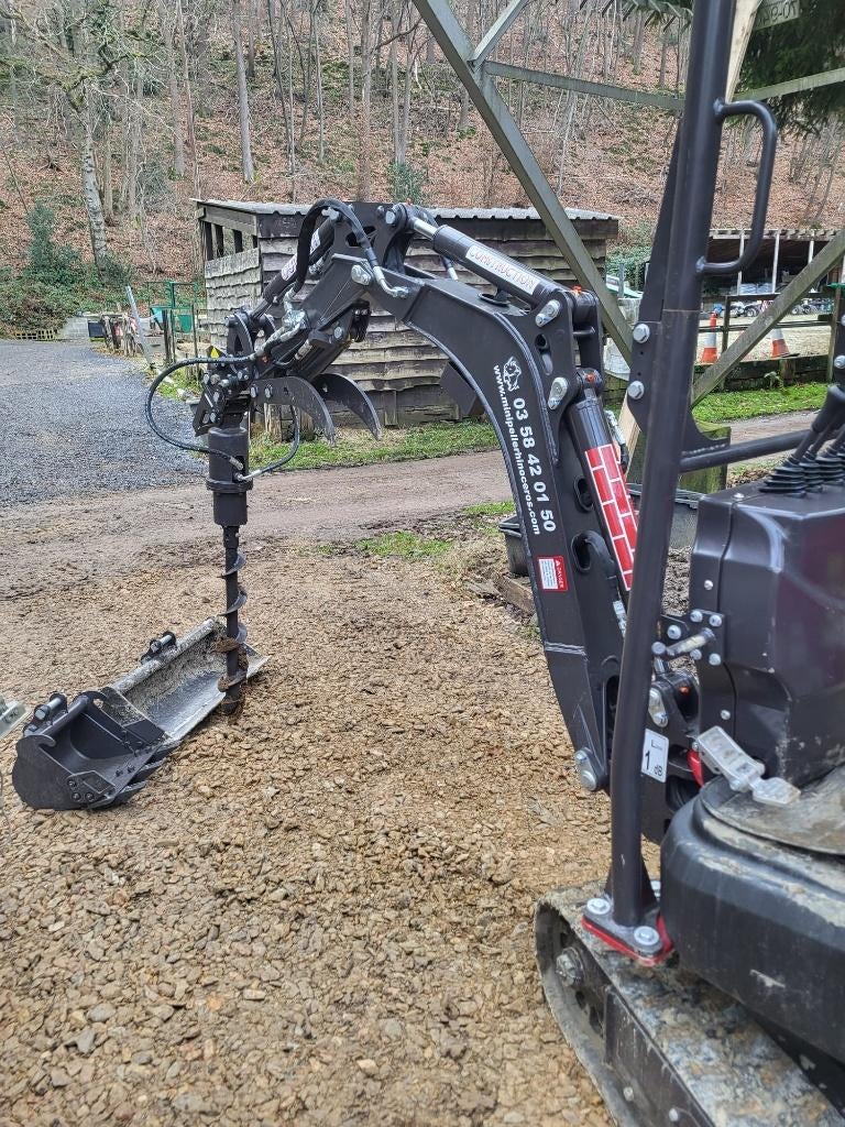 petit terrassement avec bacs et tarières, Bricolage & Construction, Enlèvement