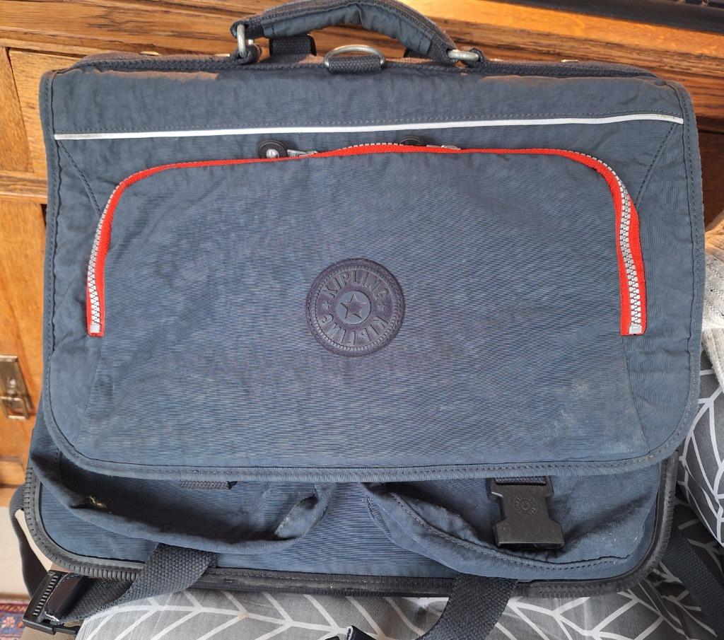 cartable KIPLING bleu gris, Bijoux, Sacs & Beauté, Sacs | Cartables, 30 à 40 cm, Comme neuf, Enlèvement, Bleu