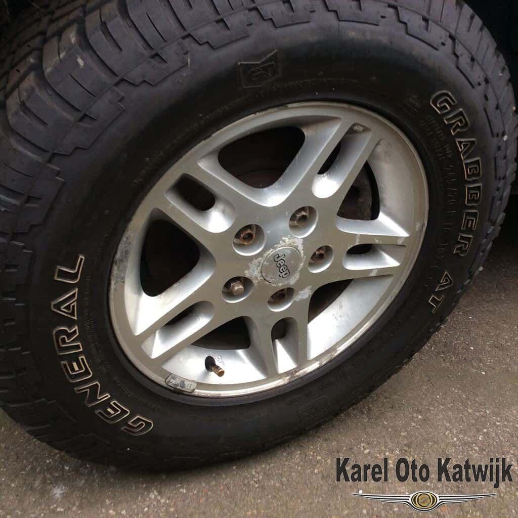 Velg zilver Jeep Grand Cherokee 16 inch 1999-2005, Auto-onderdelen, Banden en Velgen, Velg(en), Gebruikt, Ophalen of Verzenden