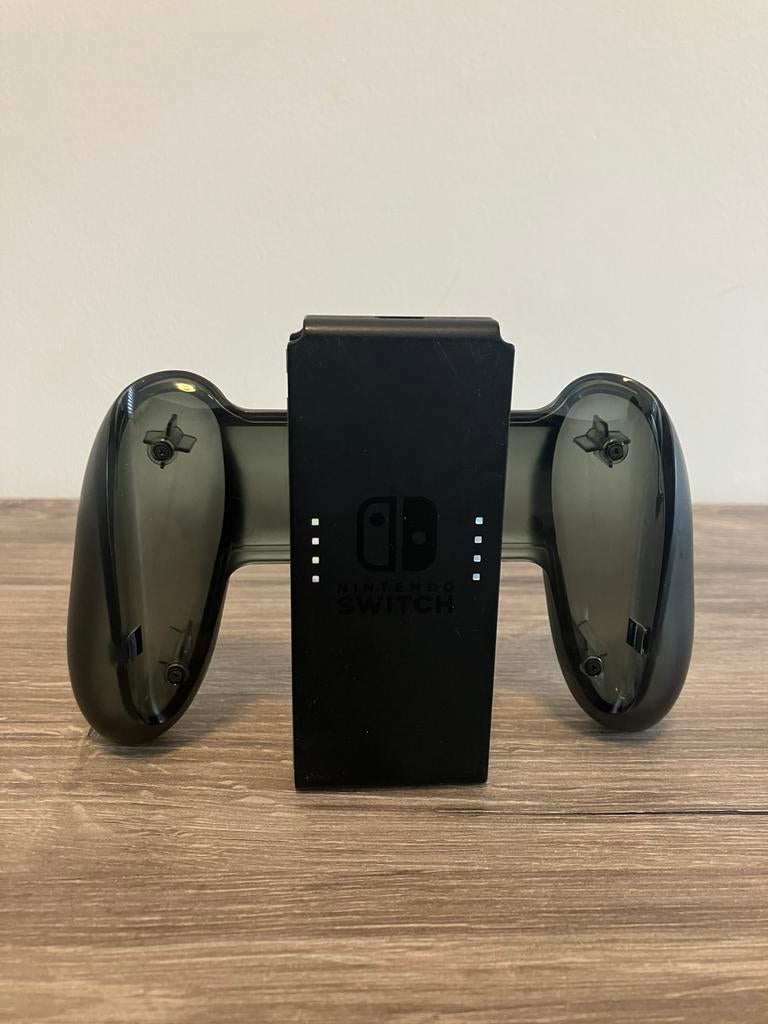 NINTENDO Switch Oplaadbare Joy-Con-houder, Enlèvement ou Envoi, Utilisé, Sans contrôleur, Switch Original