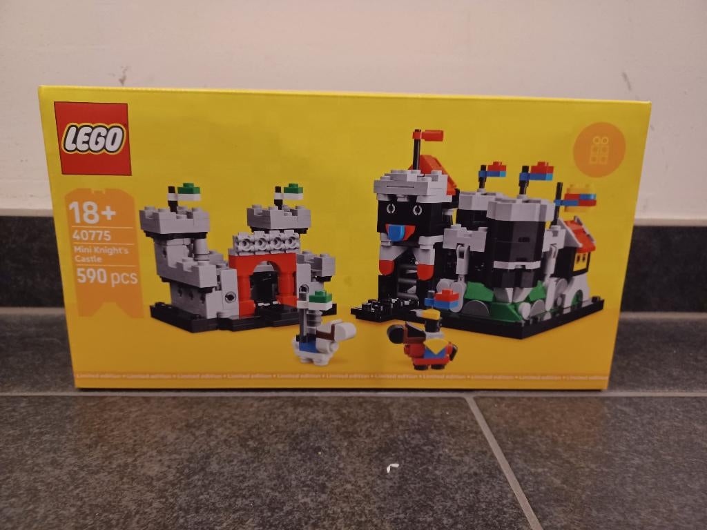 Lego GWP Mini Knights Castle 40775, Enlèvement ou Envoi, Neuf, Ensemble complet, Lego
