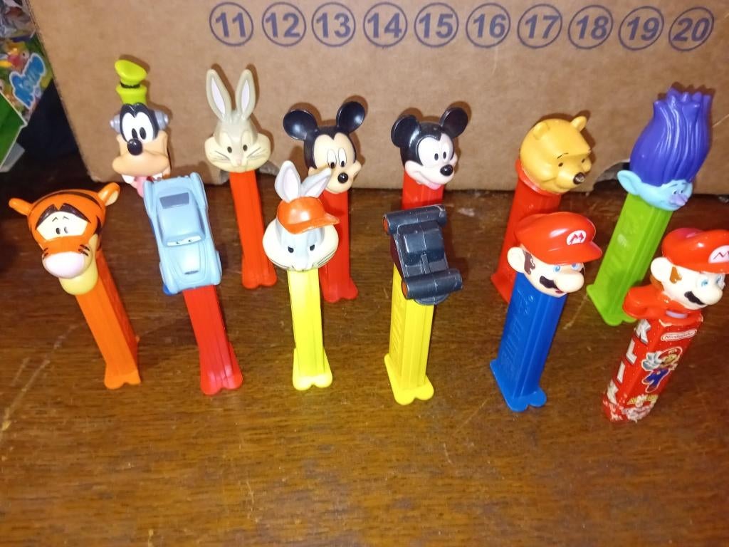 lot van 12 pez disney figuurtjes, Ophalen of Verzenden, Overige figuren, Zo goed als nieuw, Overige typen