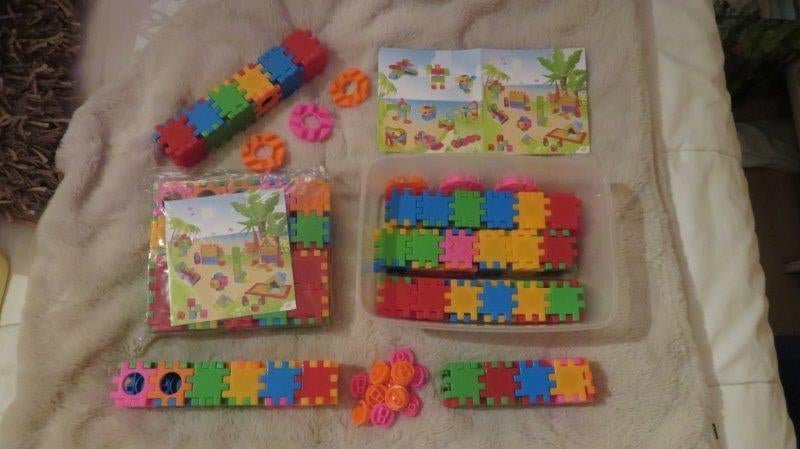 3D-puzzel gekleurde blokjes, Ophalen of Verzenden, Meer dan 50 stukjes, Zo goed als nieuw, 4 tot 6 jaar