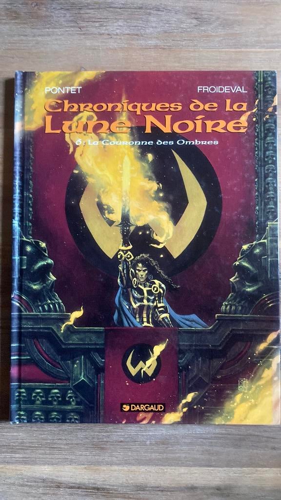 Chroniques de la lune noire 6, Livres, Envoi, Comme neuf