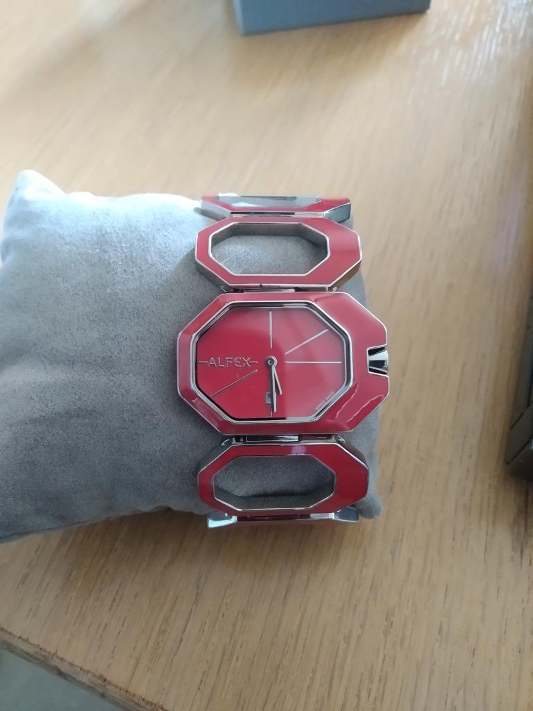 Montre femme alfex rouge neuve, Handtassen en Accessoires, Horloges | Dames, Staal, Staal, Polshorloge, Nieuw