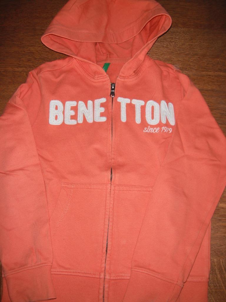 oranje trui met kap, merk: benetton, maat: 7-8 jaar, Gebruikt, Trui of Vest, Ophalen of Verzenden, Jongen