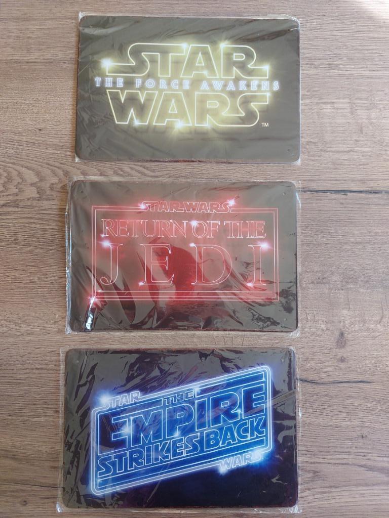 3x Retro wandplaat STAR WARS (nieuw), Collections, Star Wars, Neuf, Ustensile, Enlèvement ou Envoi