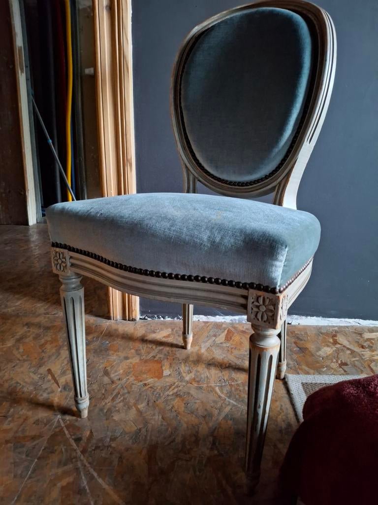 Chaise, Enlèvement
