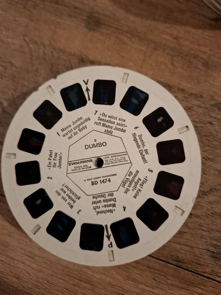 Viewmaster : dumbo 1474, Verzamelen, Verzenden, Zo goed als nieuw