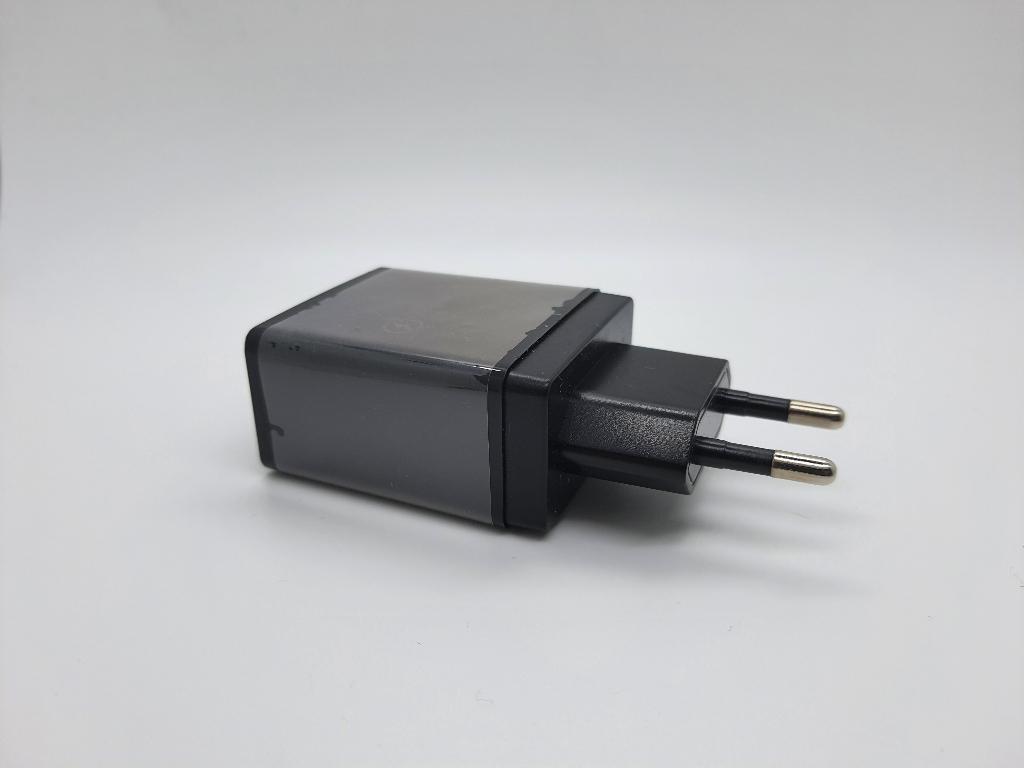 USB-lader met 4 poorten – handige gadget!, Télécoms, Téléphonie mobile | Chargeurs pour téléphone, Enlèvement ou Envoi, Neuf, Autres marques