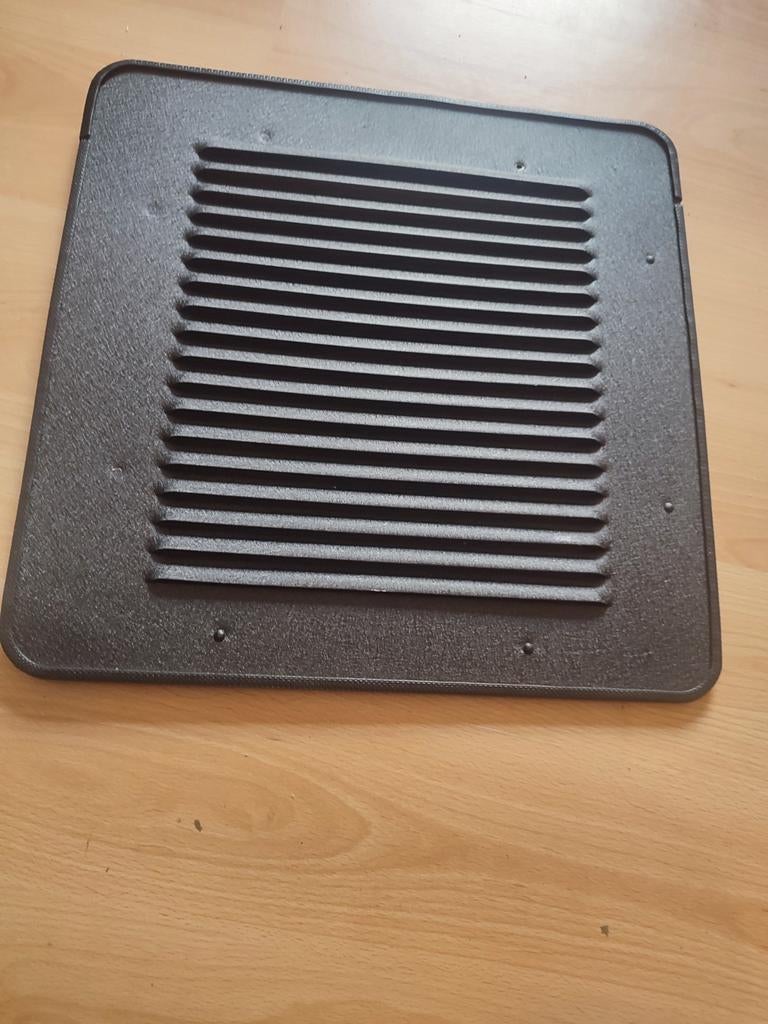Ventilatierooster T5/T6, Caravans en Kamperen, Ophalen, Zo goed als nieuw