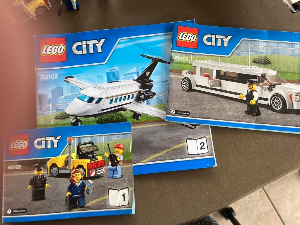 Lego city 60102 vliegtuig vip service, Ophalen, Zo goed als nieuw, Bouwen