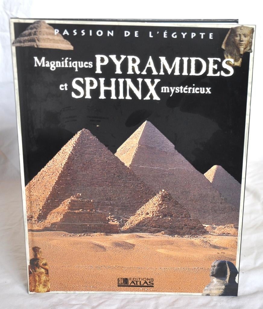 livre magnifiques pyramides et sphinx mystérieux (x2312), Enlèvement ou Envoi, Comme neuf
