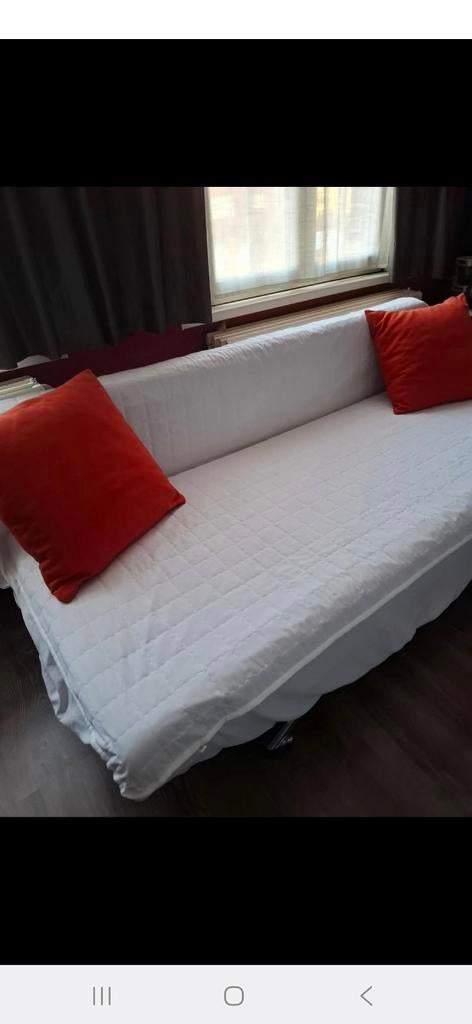 Cli clac, Maison & Meubles, Chambre à coucher | Canapés-lits, Enlèvement, Rouge