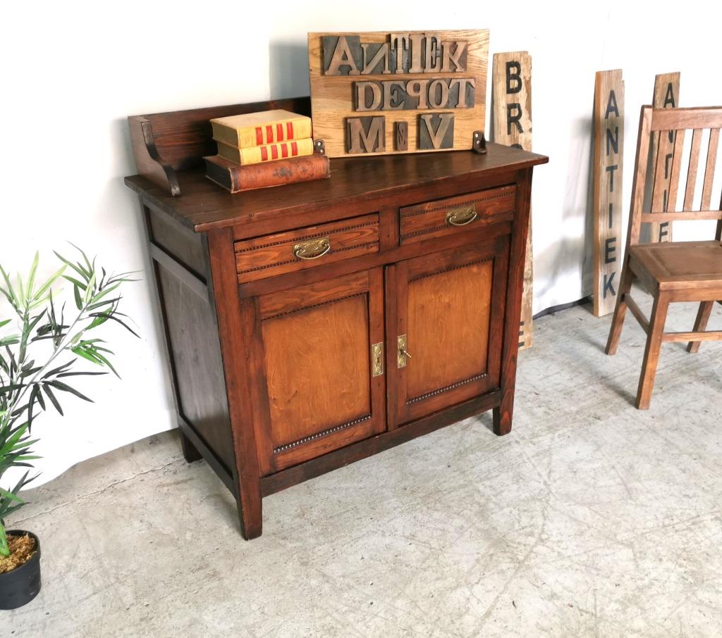 Antieke kast 2-deurs in olmen hout B 99 D 48 H 87, Antiek en Kunst, Ophalen