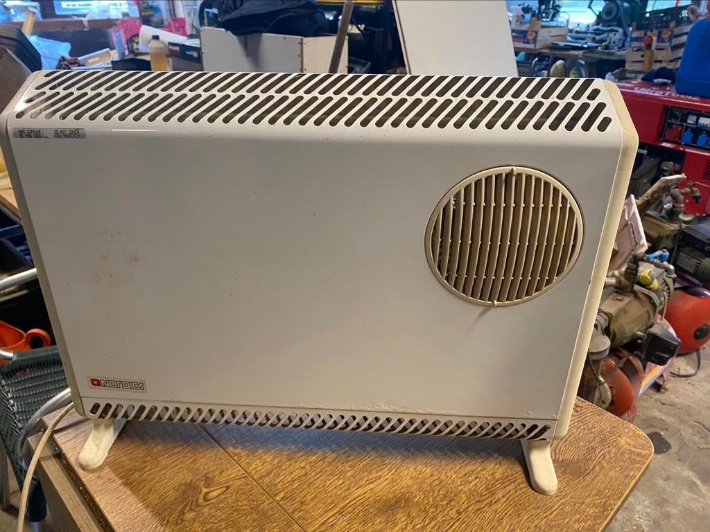 Elektrisch verwarming toestel Nordica, Doe-het-zelf en Bouw, Verwarming en Radiatoren, Ophalen, Zo goed als nieuw