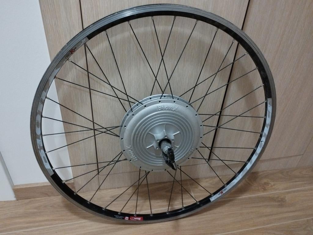 Bionx motor 250w  28inch wiel, Vélos & Vélomoteurs, Vélos Pièces, Enlèvement, Comme neuf