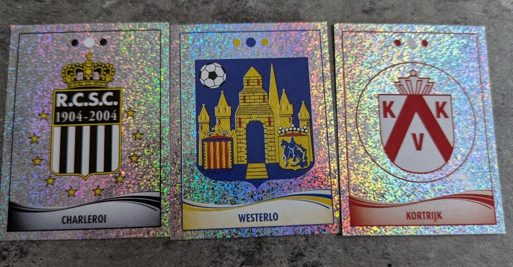 PANINI FOOTBALL 2010 Lot de 3 emblèmes/badges - foot - Rare, Envoi, Neuf