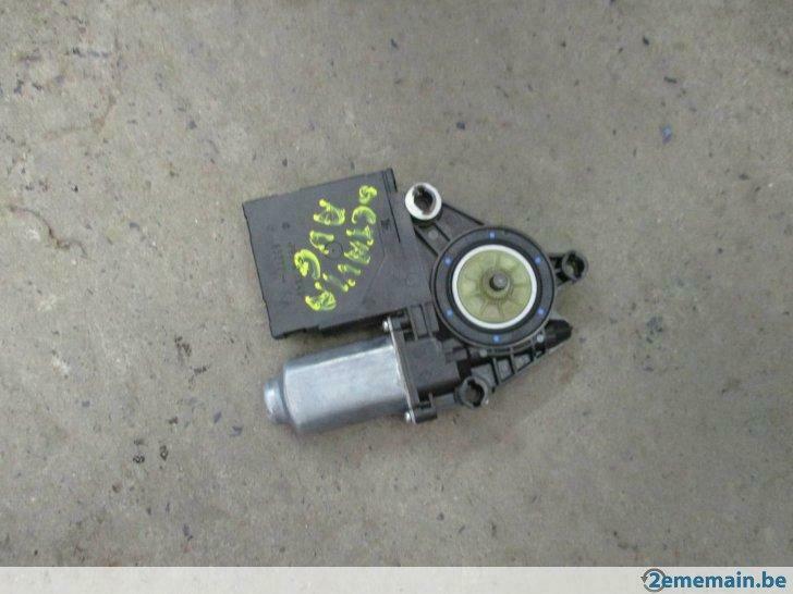 moteur  de  leve vitre  skoda  octavia  2012, Autos : Pièces & Accessoires, Utilisé, Skoda