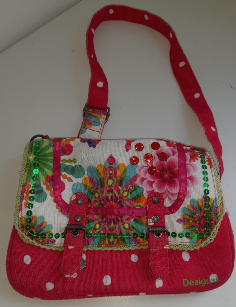 Sac Desigual, Bijoux, Sacs & Beauté, Sacs | Sacs Femme, Enlèvement, Comme neuf, Rose, Autres types