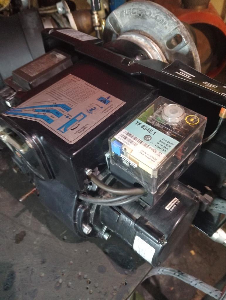 Brûleur mazout fioul st roch n1 15/60kw, Ophalen