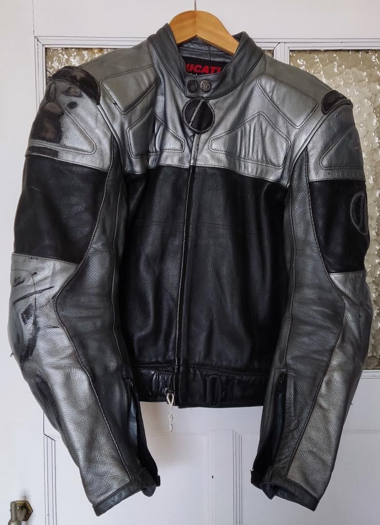 Veste moto Dainese taille 50/M noir-argent, Motoren, Kleding | Motorkleding, Ophalen, Tweedehands, Heren, Jas | leer