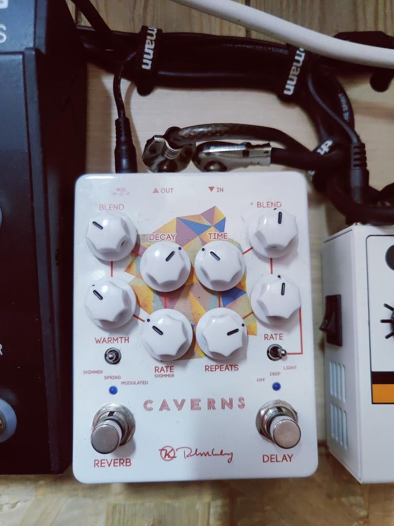 Keeley cavernes V2 / reverb+delay, Musique & Instruments, Enlèvement ou Envoi, Utilisé, Reverb