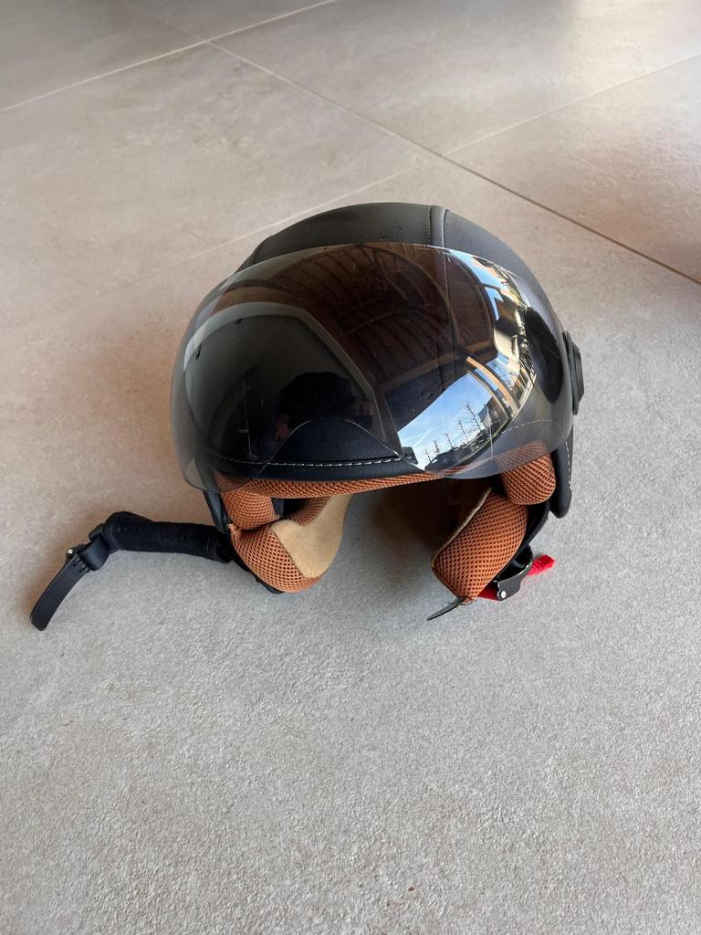 Scooterhelm 2 stuks, Fietsen en Brommers, Brommerhelmen, Ophalen, Zo goed als nieuw, Medium