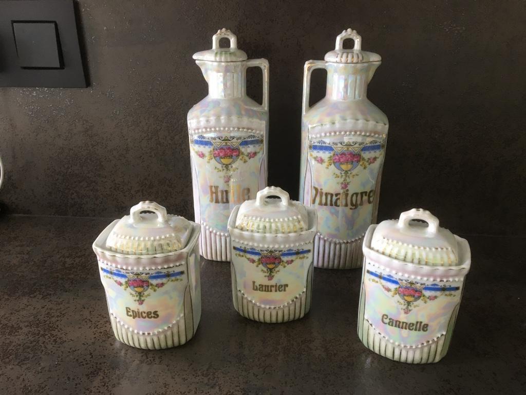 Decoratieve keukenset - olie, azijn en kruiden, Antiek en Kunst, Ophalen