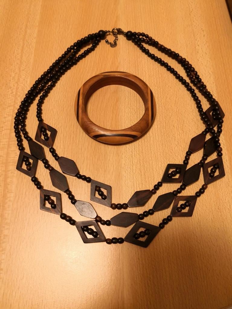 Afrikaans-geïnspireerde halsketting en armband, Ophalen of Verzenden, Zo goed als nieuw, Bruin, Overige materialen