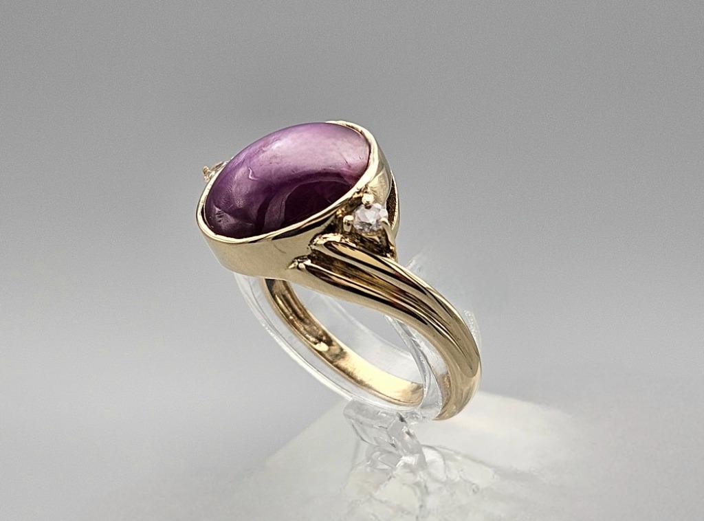 Bague vintage en or avec étoile, rubis et diamant. 2024/231., Bijoux, Sacs & Beauté, Bijoux anciens, Bague, Or, Avec pierre précieuse