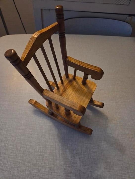 Vintage 70's houten schommelstoel., Ophalen of Verzenden, Zo goed als nieuw, Gebruiksvoorwerp