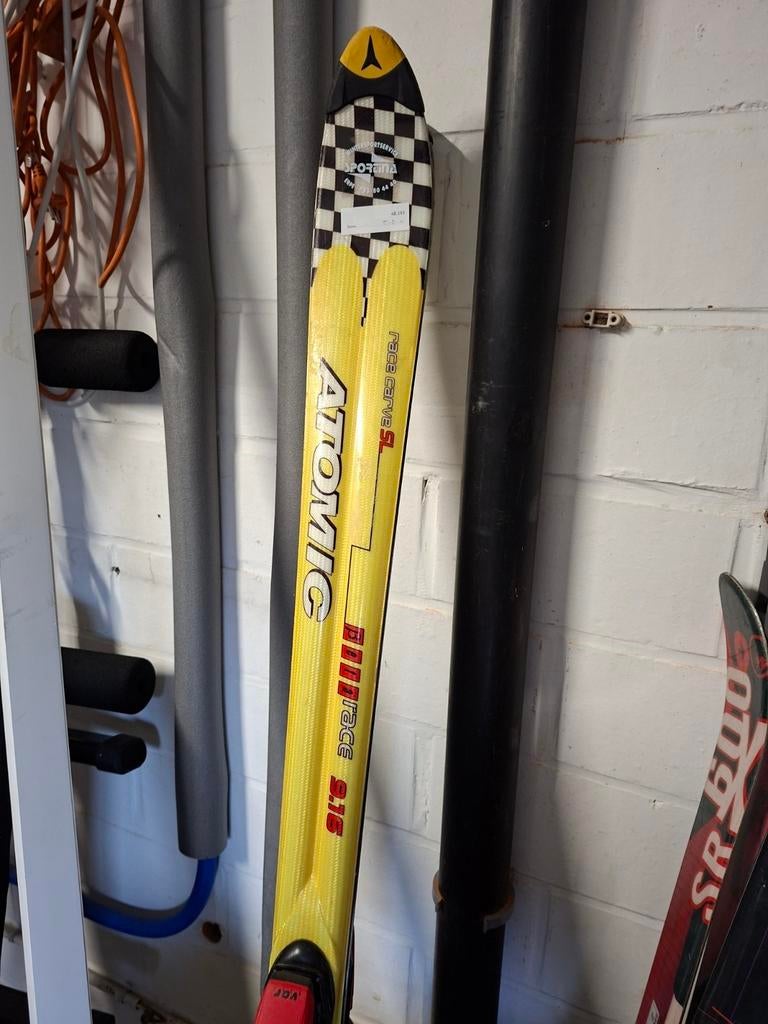 Atomic Ski's 180cm, Enlèvement, Comme neuf, Atomic, Carving