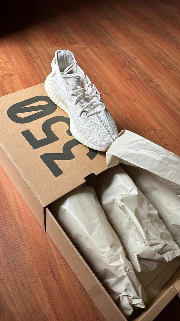Adidas Yeezy Boost V2 42 2/3, Enlèvement, Neuf
